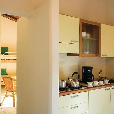 Camping Del Sole - Gc Chalet Апартаменты *
